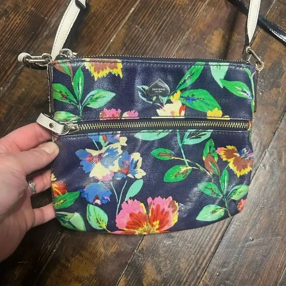 Kate Spade colorful floral roses small crossbody purse